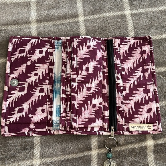 ABAN Recycled Tye Dye Wallet - Picture 2 of 4